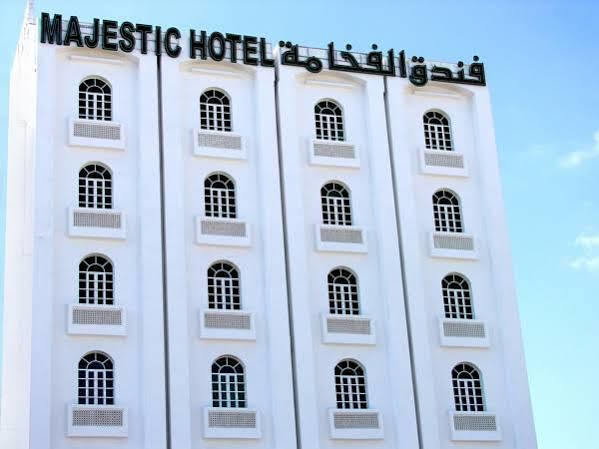Majestic Hotel Wādī Kabīr Exteriör bild